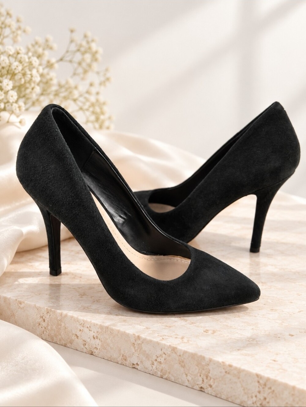 Steve Madden Intrude Black Suede Stiletto Pumps Size 7.5M